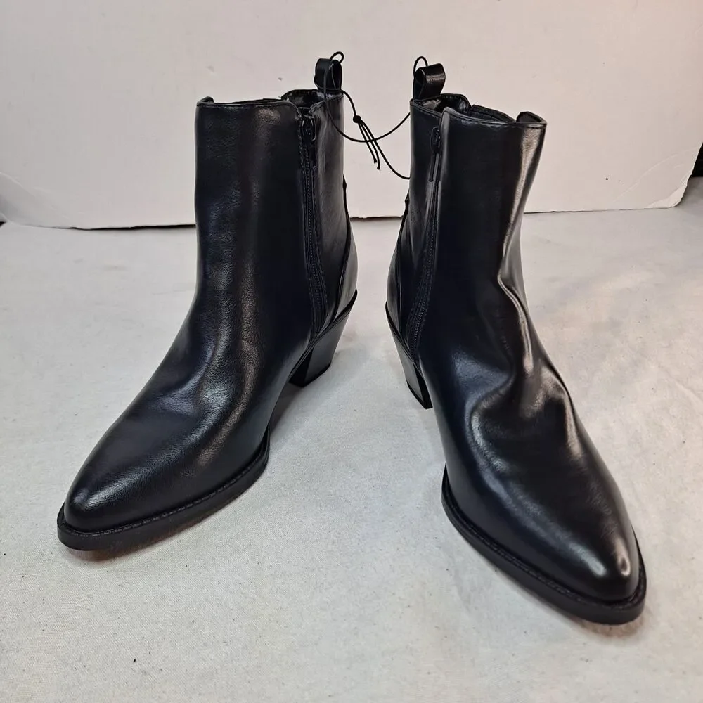 Unisa Unzydn-R Women's Ankle Booties Size 7M Pointed Toe Black Faux Leather
